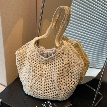 Hollow-out Straw Woven Shoulder Bag