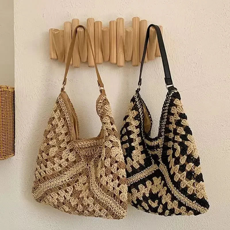 Pattern Woven Straw Shoulder Bag