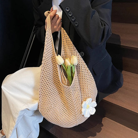 Trendy Hollow Out Weave Straw Bag