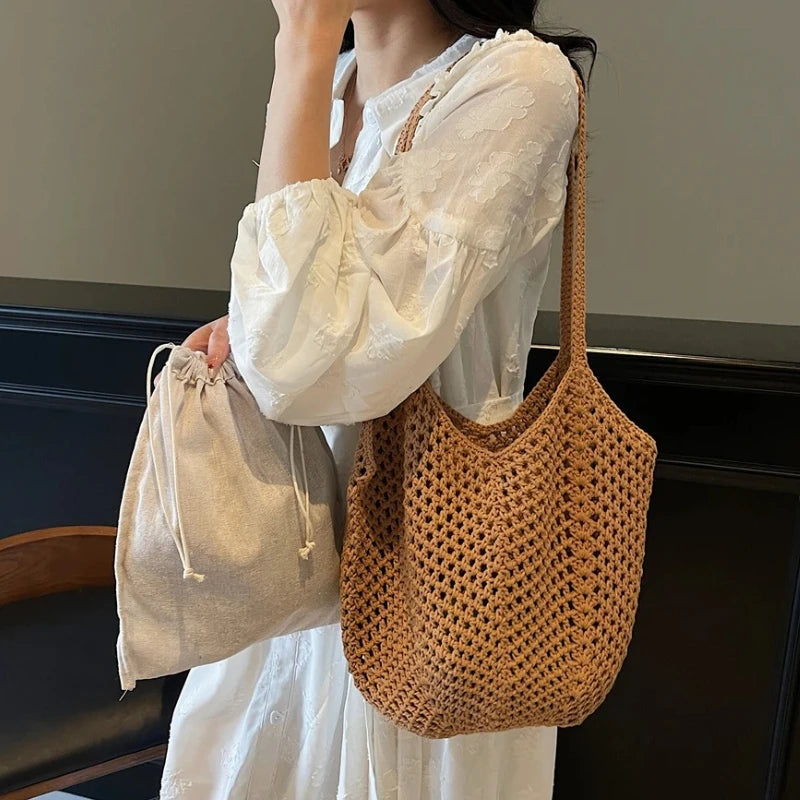 Hollow-out Straw Woven Shoulder Bag