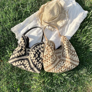 Pattern Woven Straw Shoulder Bag